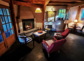 Casa cerca del centro, cálida con estilo rustico
